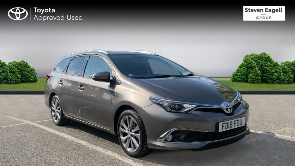 Main listing image - Toyota Auris Touring Sport