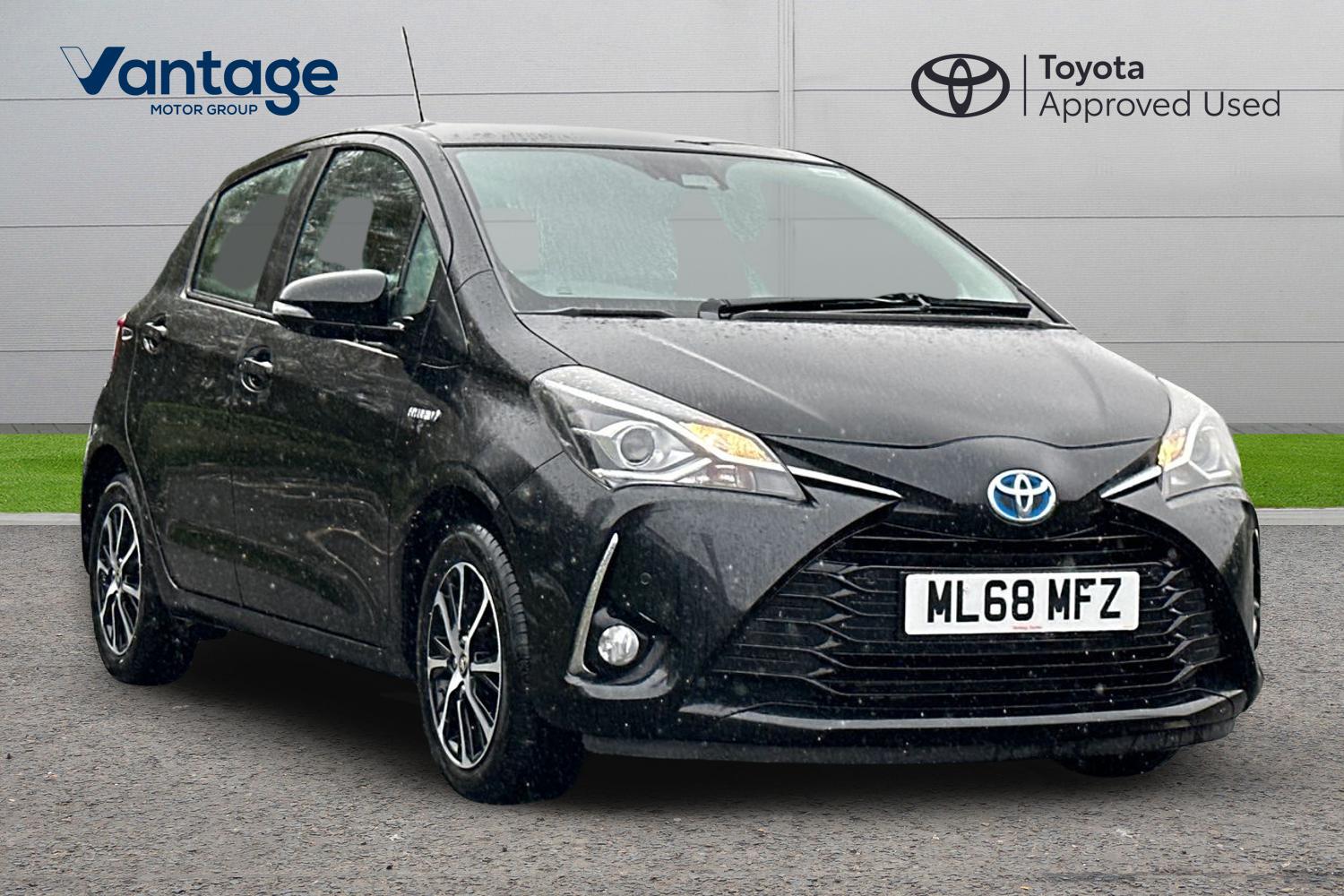 Main listing image - Toyota Yaris