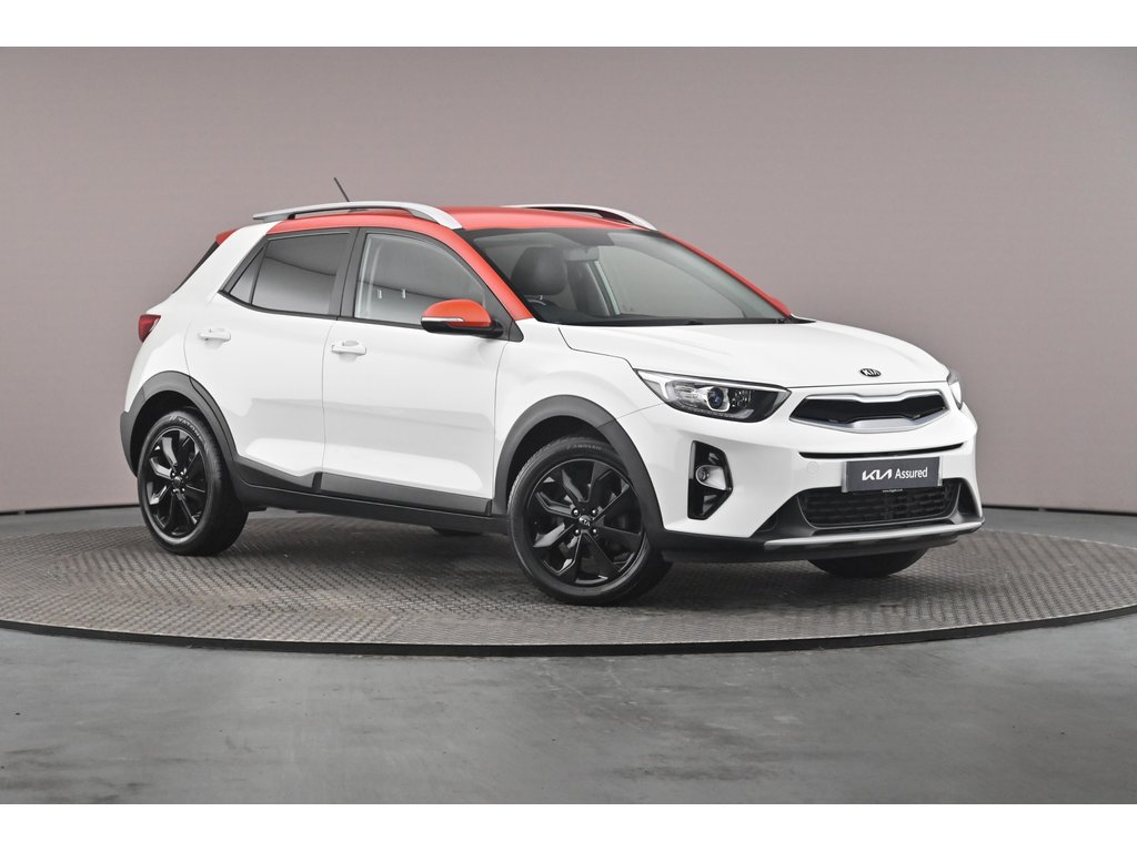 Main listing image - Kia Stonic