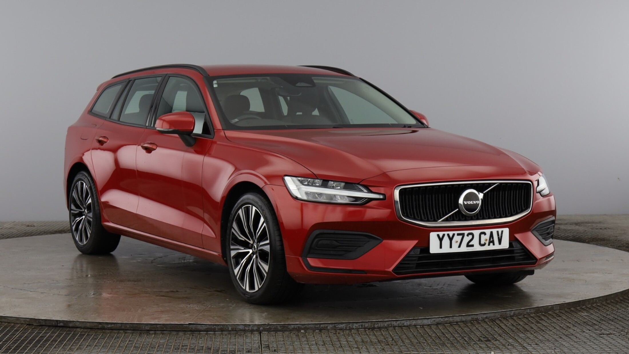 Main listing image - Volvo V60