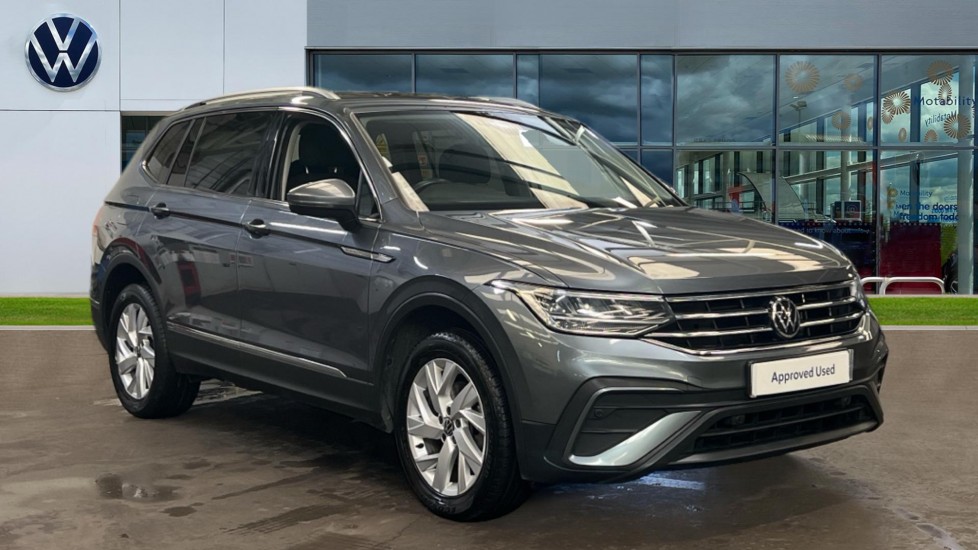 Main listing image - Volkswagen Tiguan Allspace