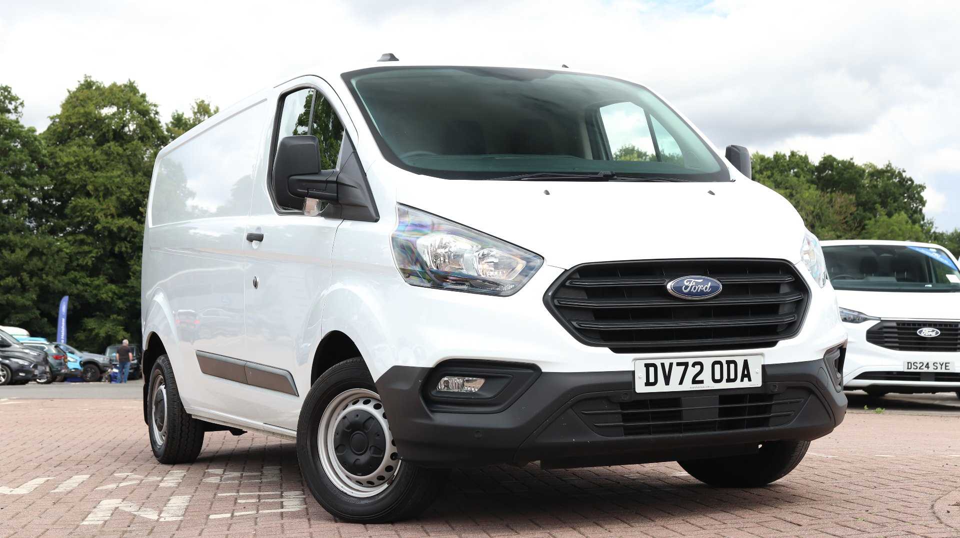 Main listing image - Ford Transit Custom
