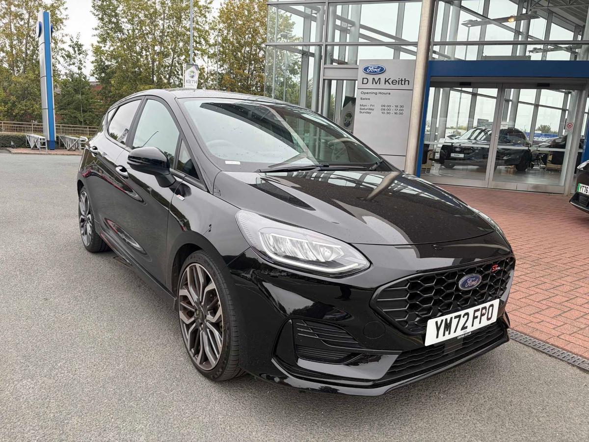 Main listing image - Ford Fiesta