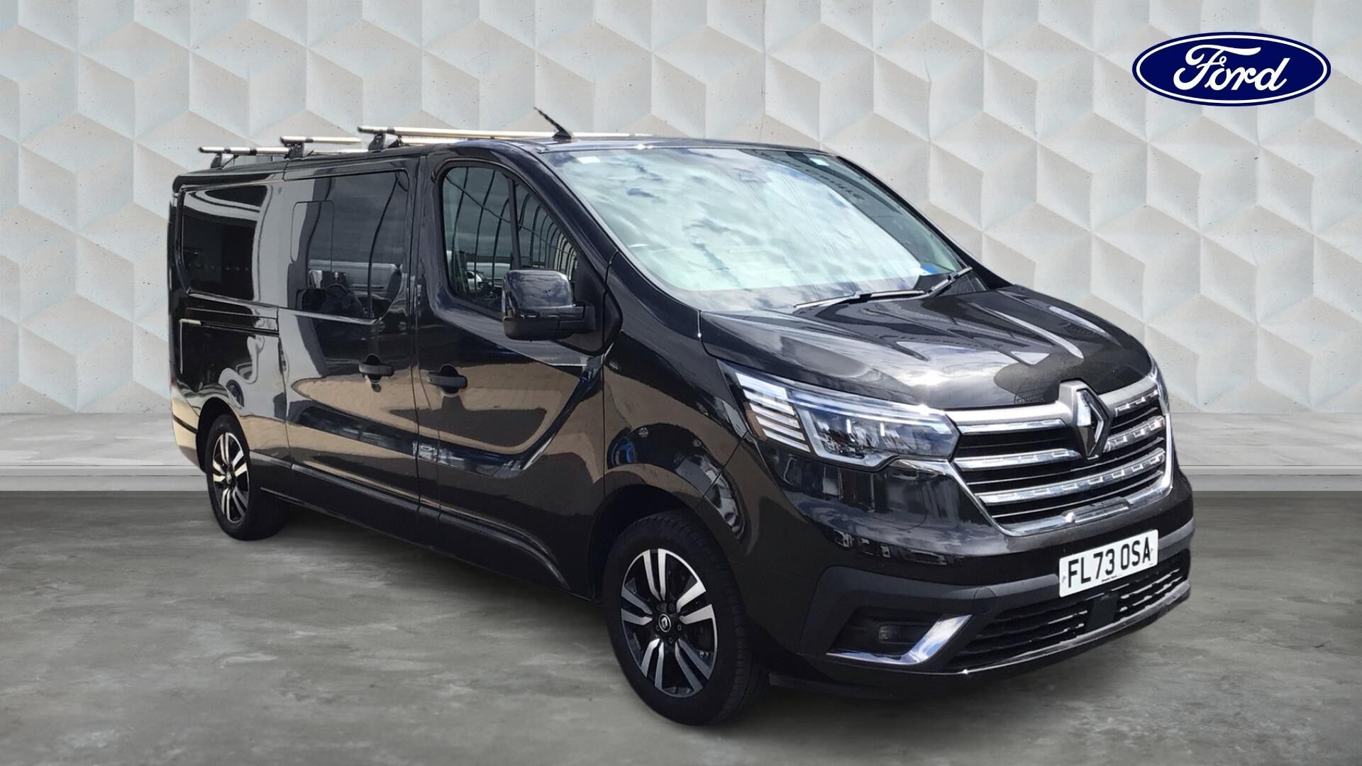 Main listing image - Renault Trafic