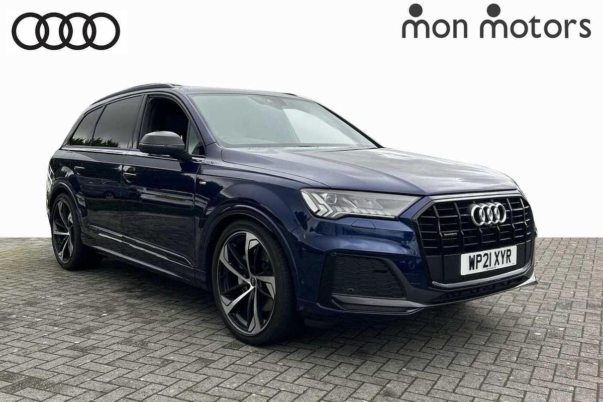 Main listing image - Audi Q7