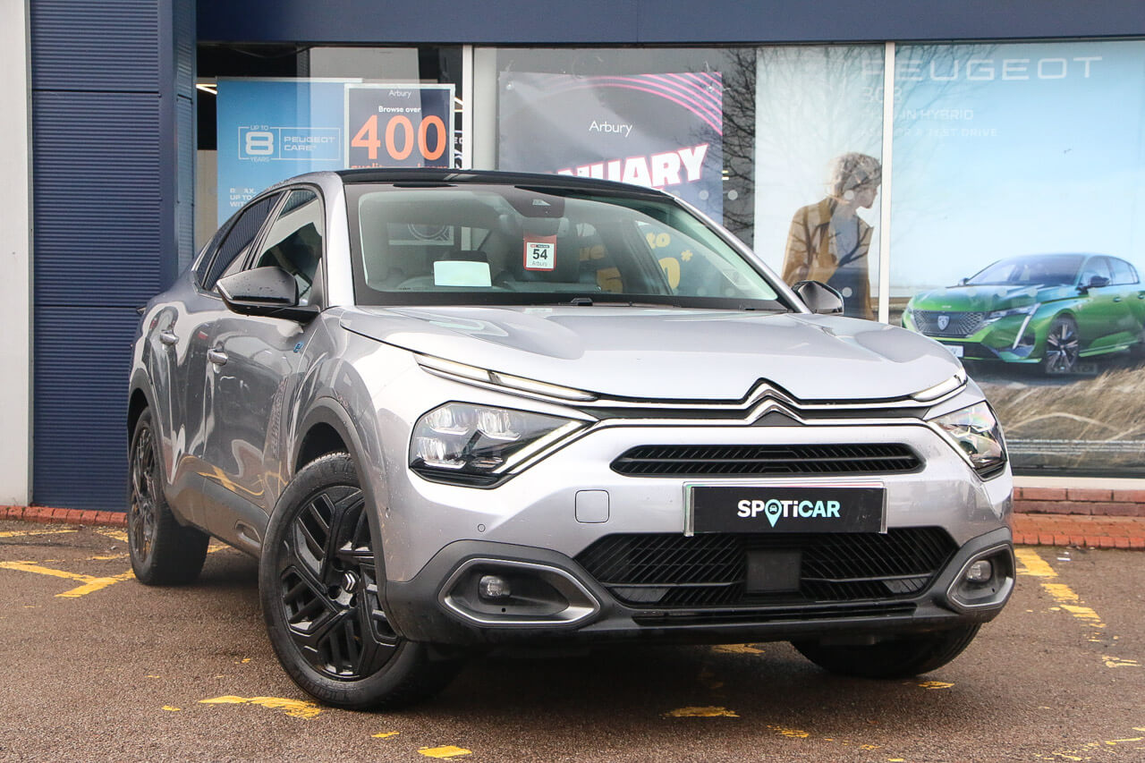 Main listing image - Citroen C4 X