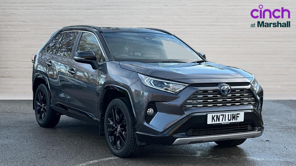 Main listing image - Toyota RAV4
