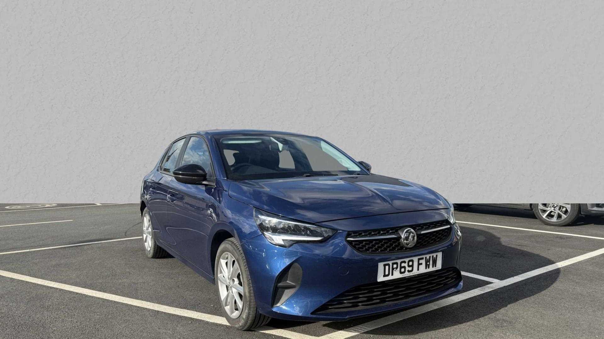Main listing image - Vauxhall Corsa