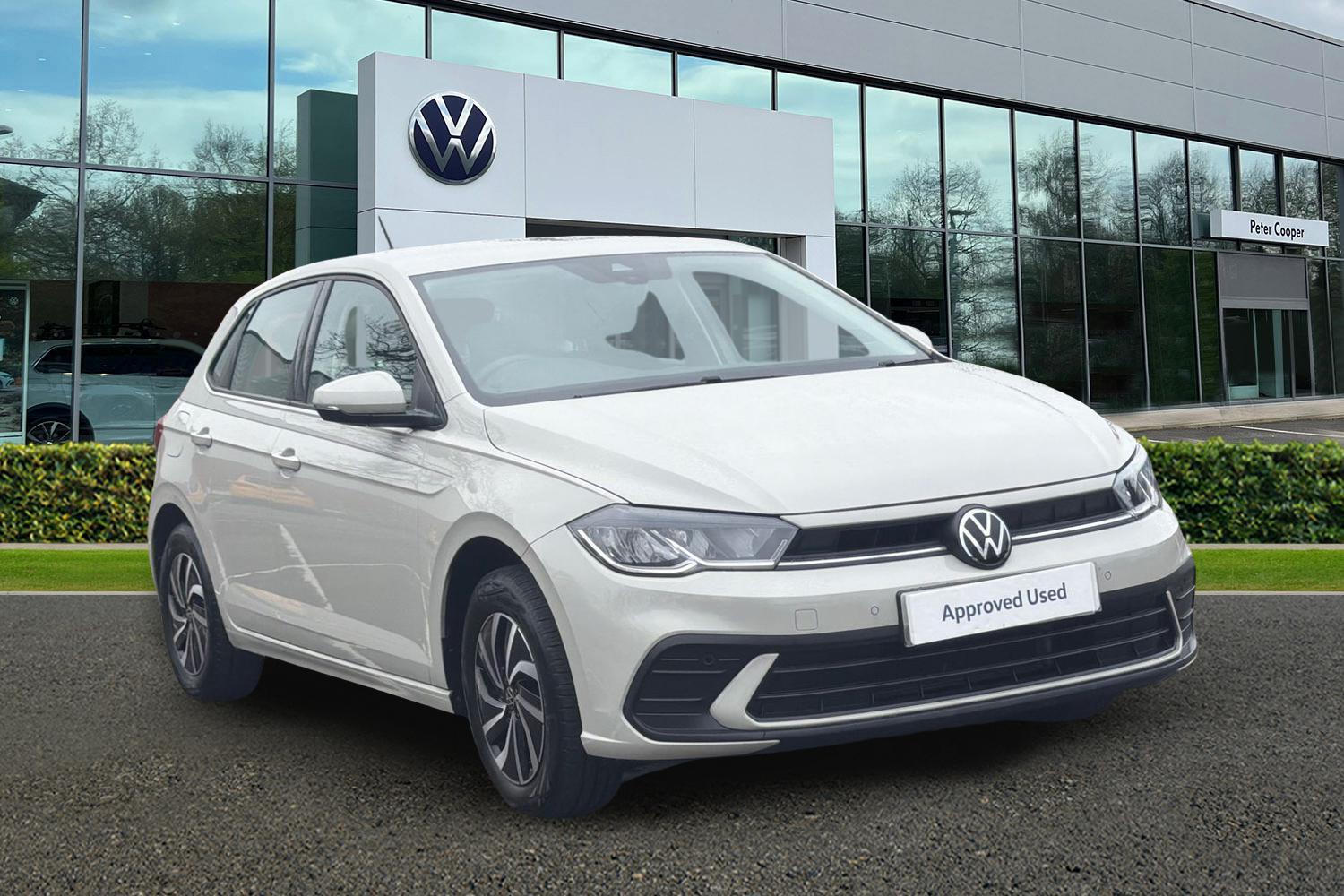 Main listing image - Volkswagen Polo