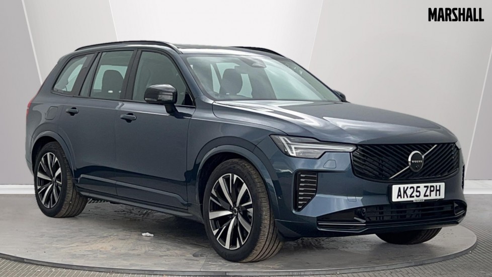 Main listing image - Volvo XC90