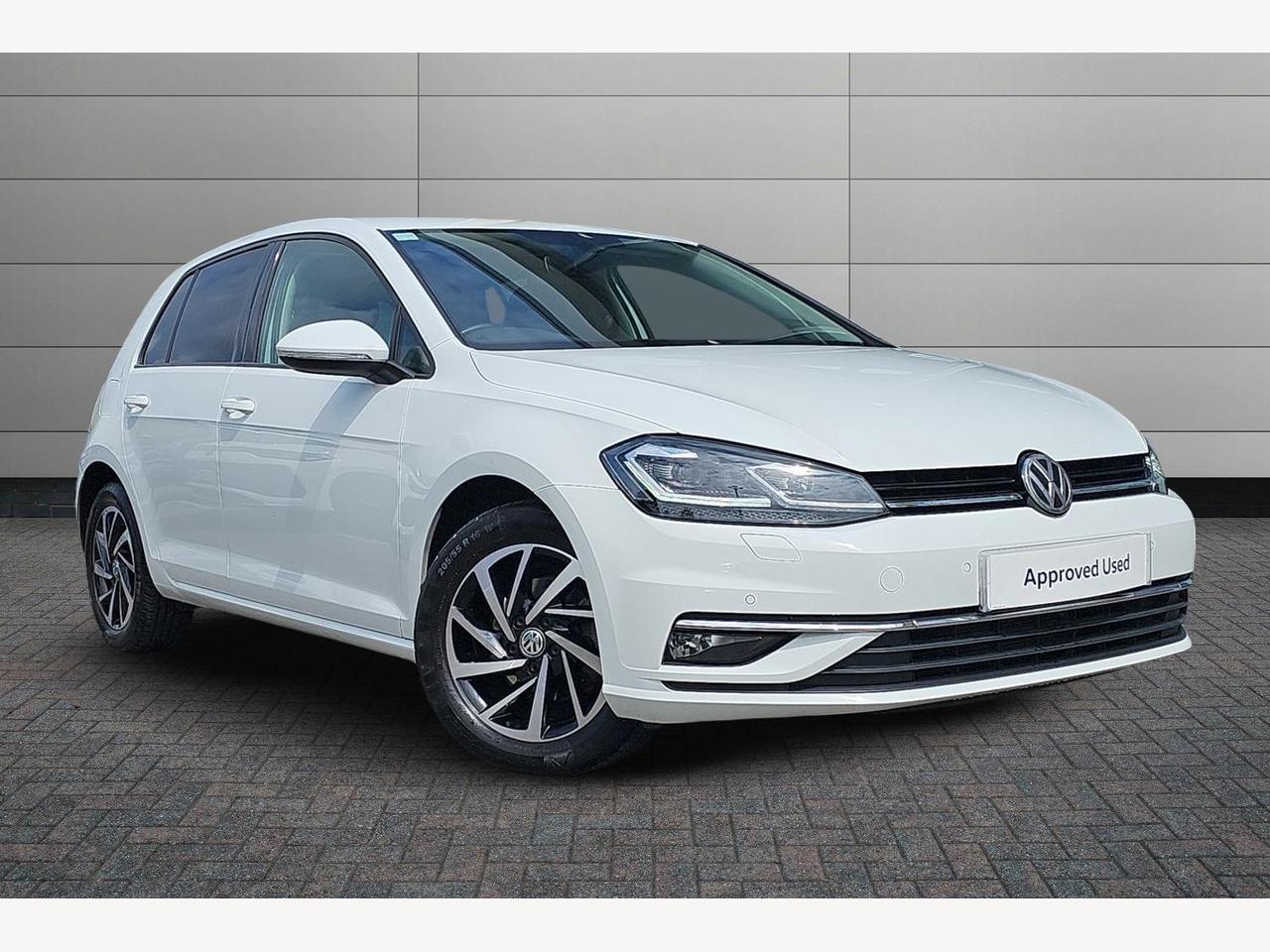 Main listing image - Volkswagen Golf