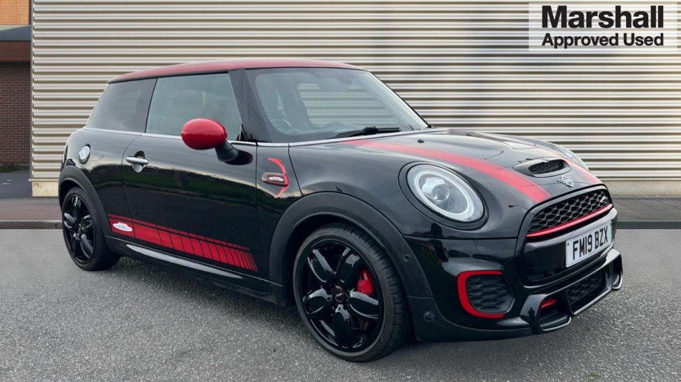 Main listing image - MINI Hatchback