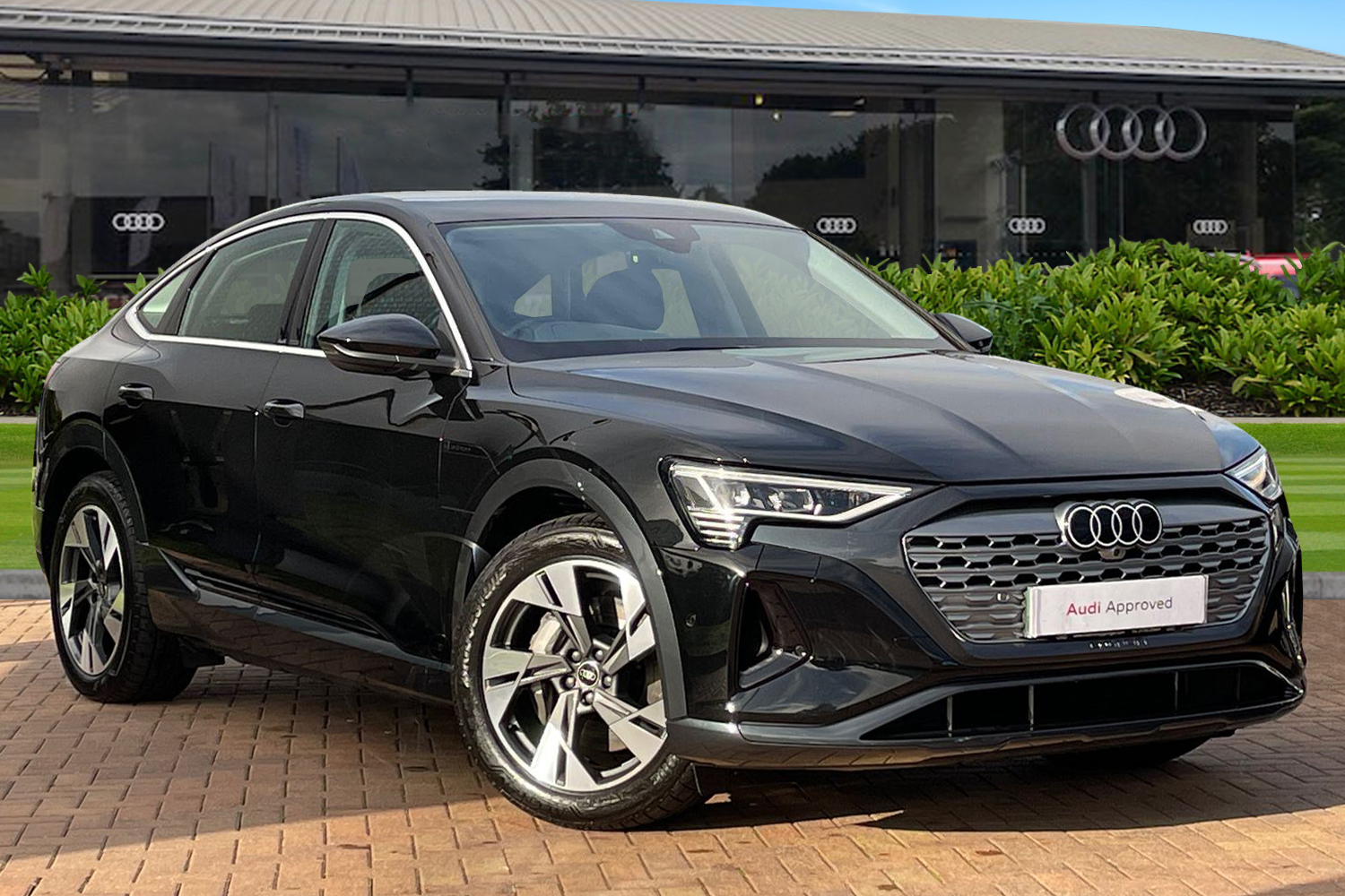 Main listing image - Audi Q8 e-tron