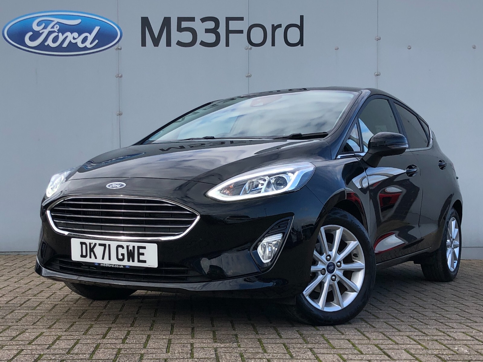 Main listing image - Ford Fiesta