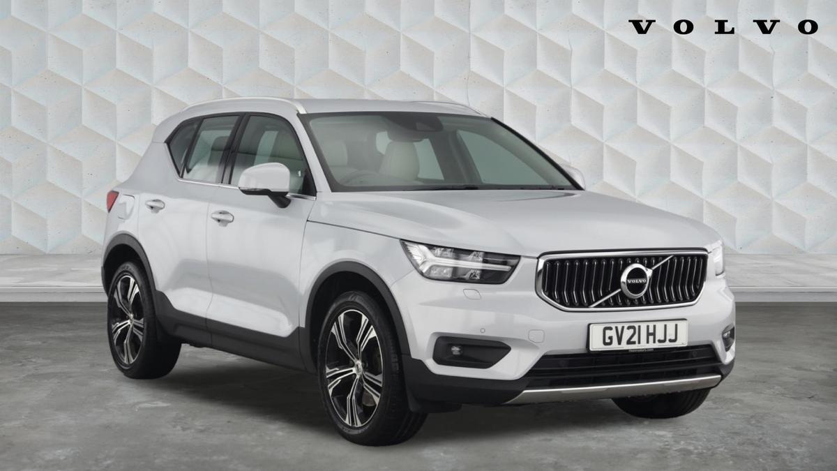 Main listing image - Volvo XC40 Recharge