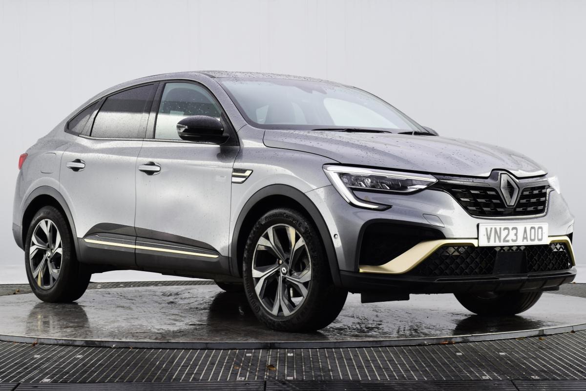 Main listing image - Renault Arkana