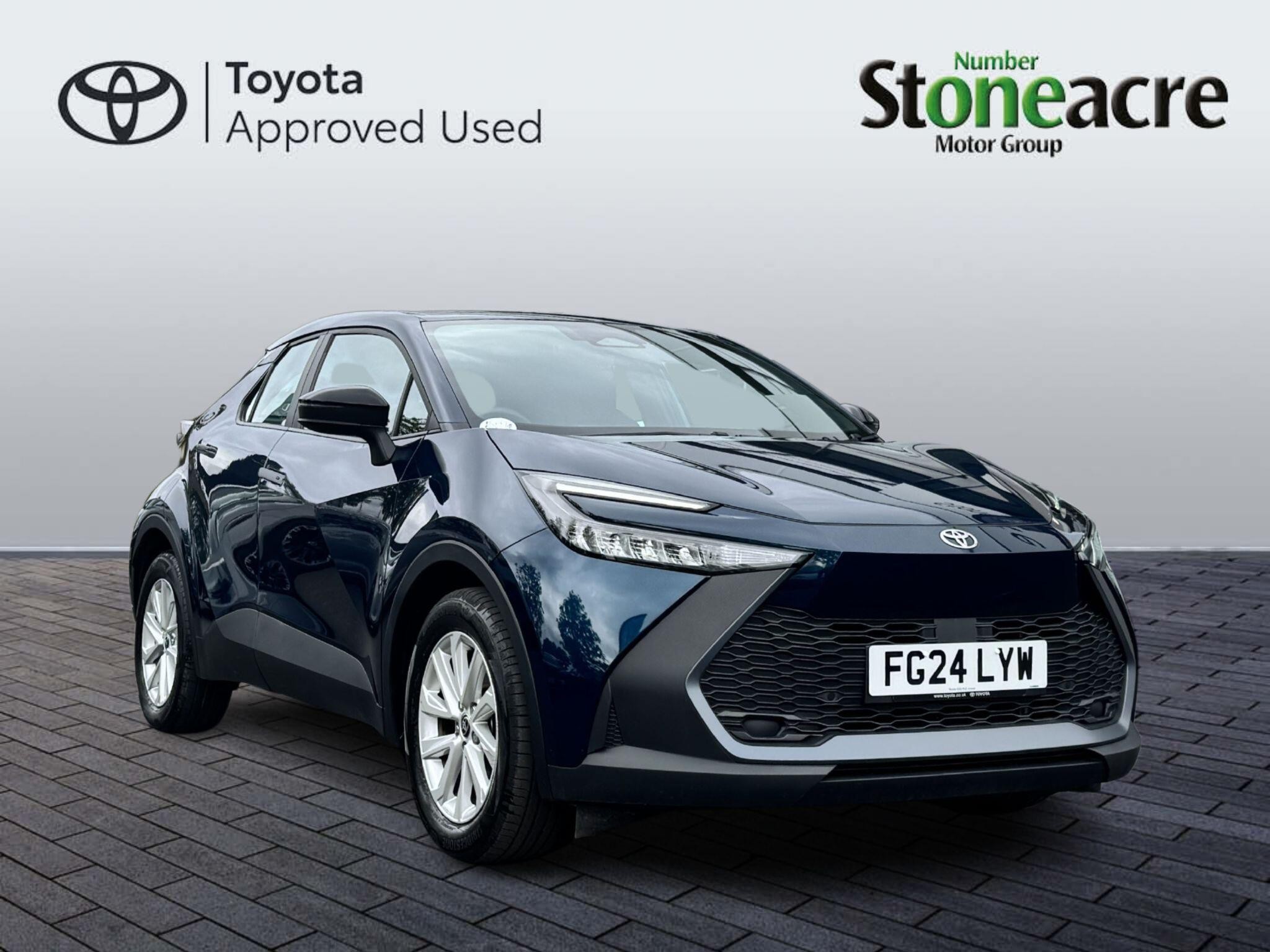 Main listing image - Toyota C-HR