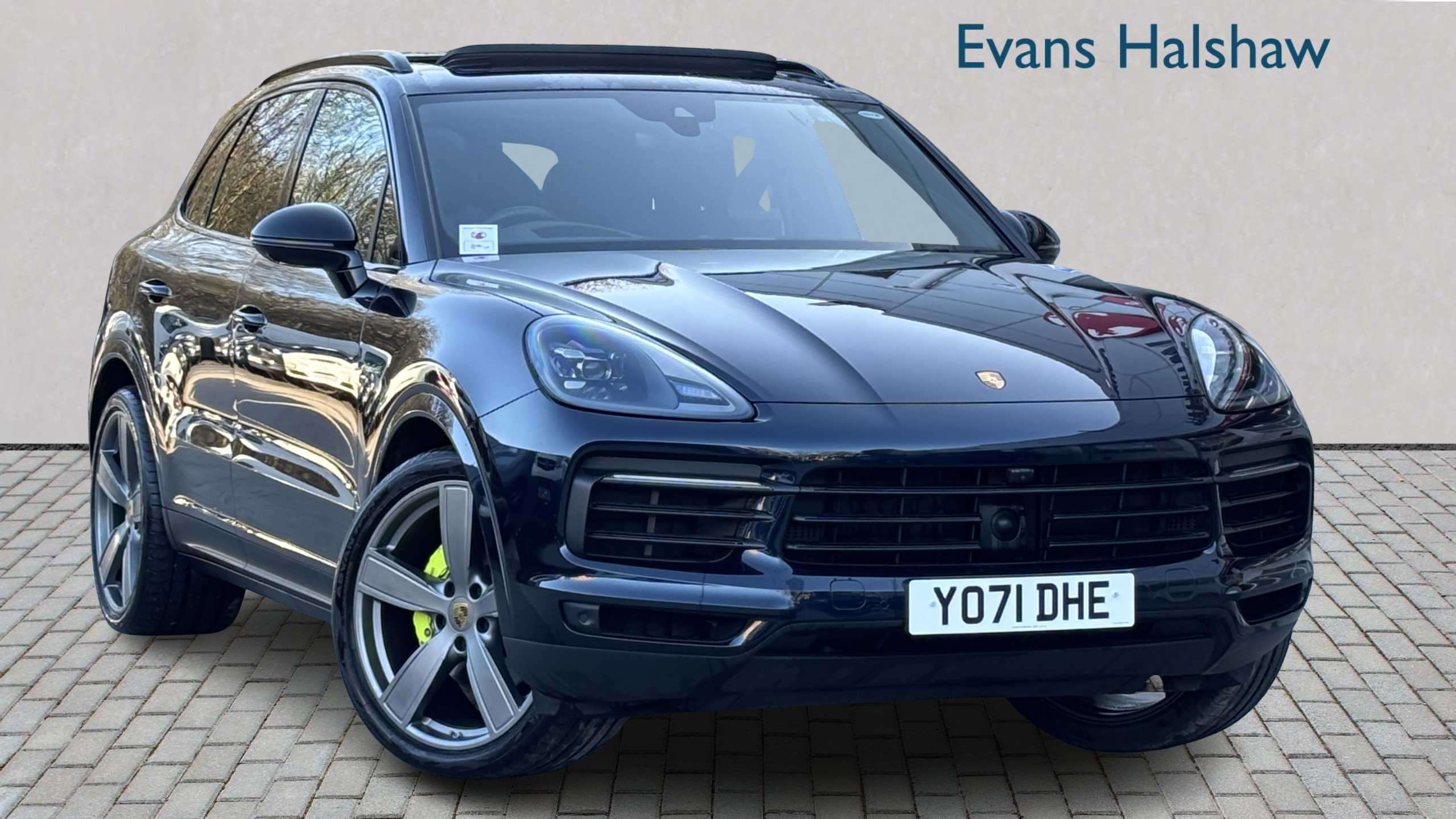 Main listing image - Porsche Cayenne