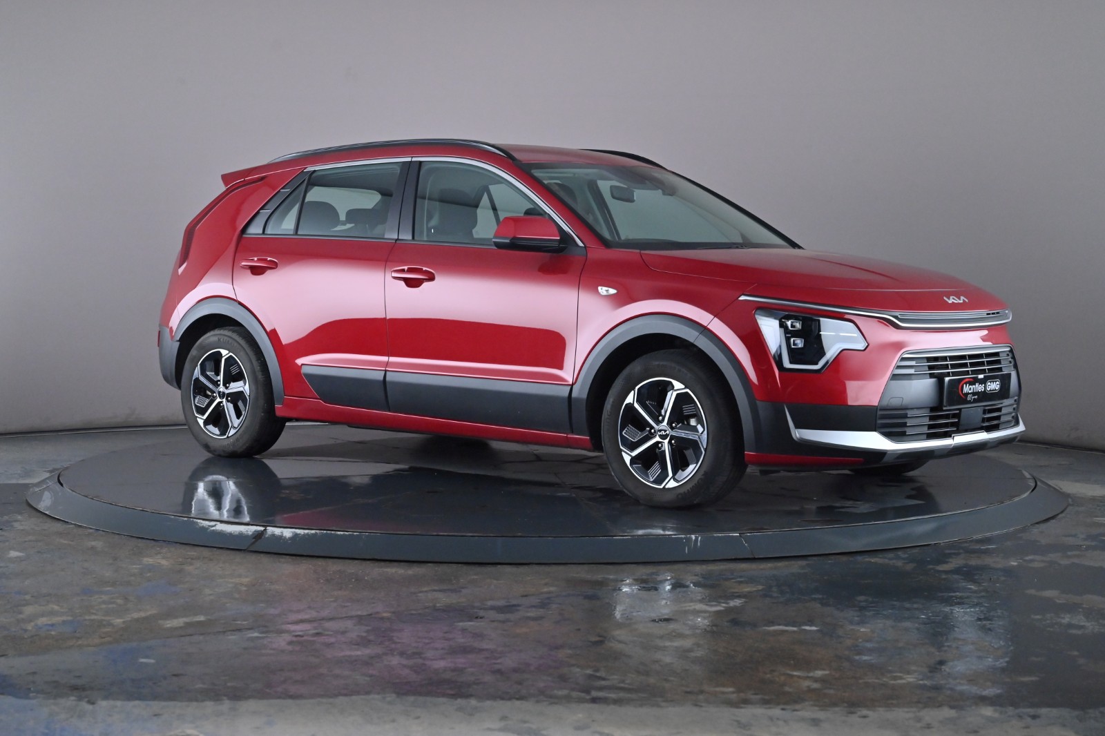 Main listing image - Kia Niro