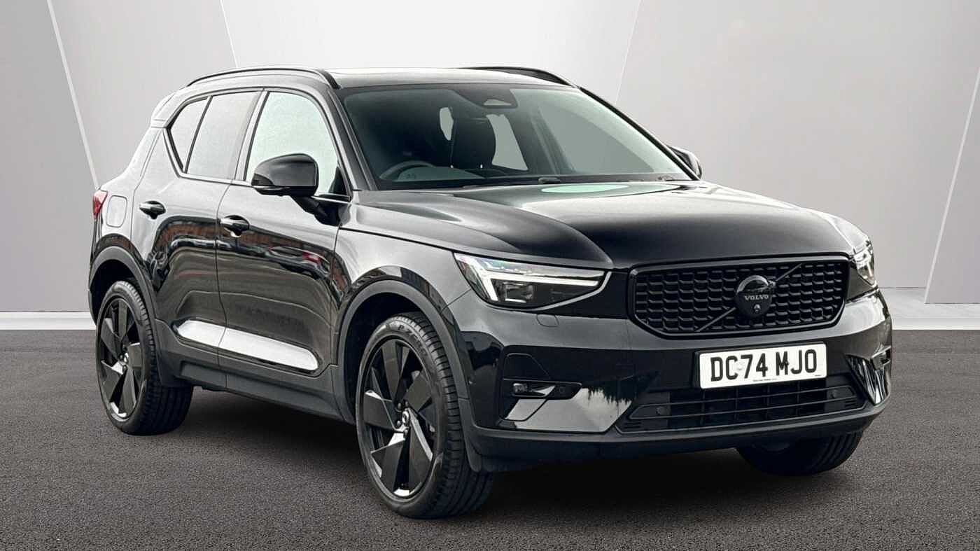 Main listing image - Volvo XC40