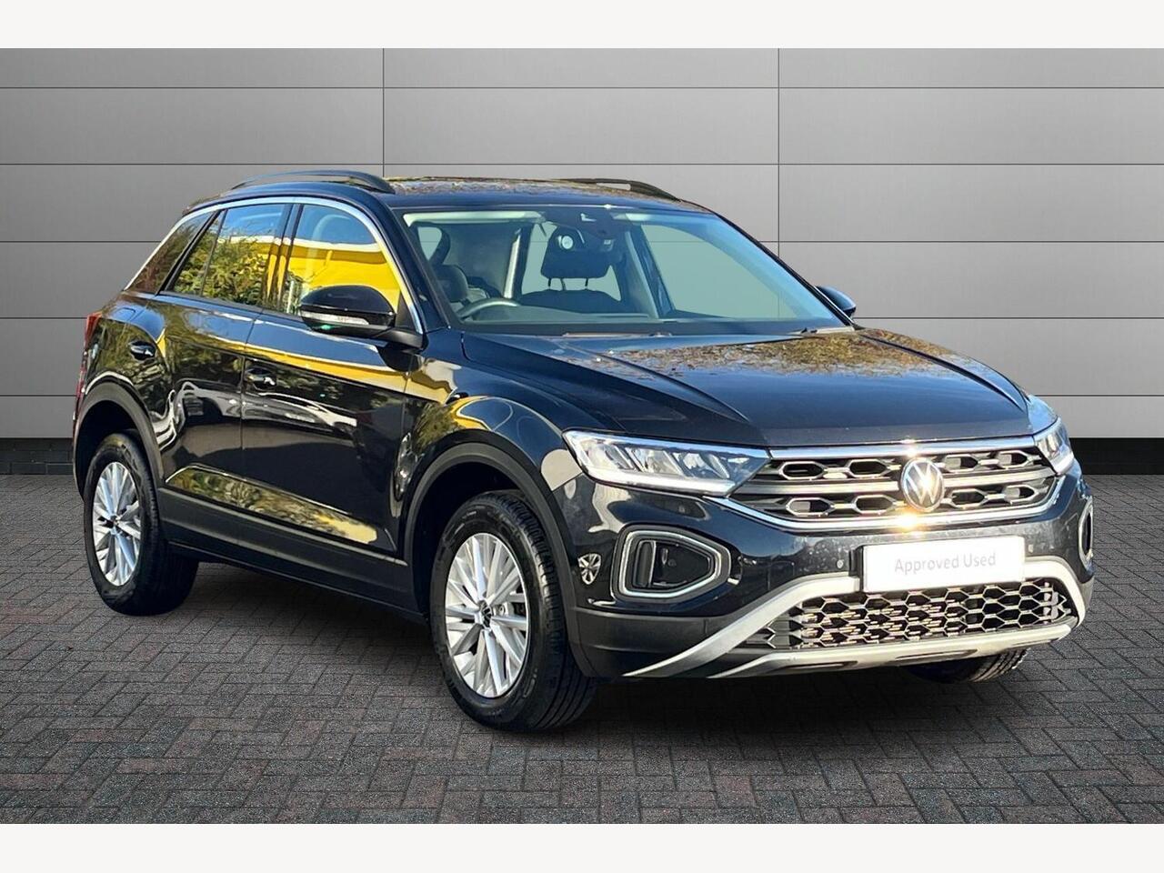 Main listing image - Volkswagen T-Roc