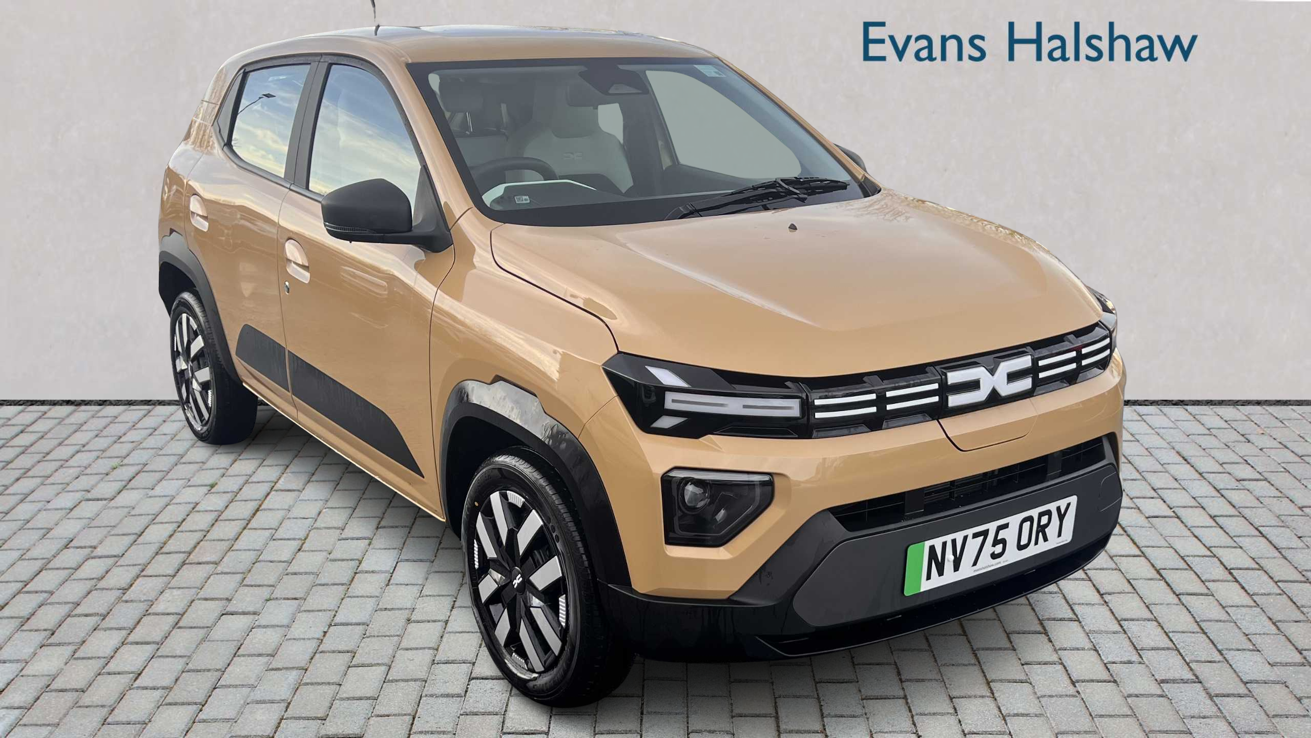 Main listing image - Dacia Spring