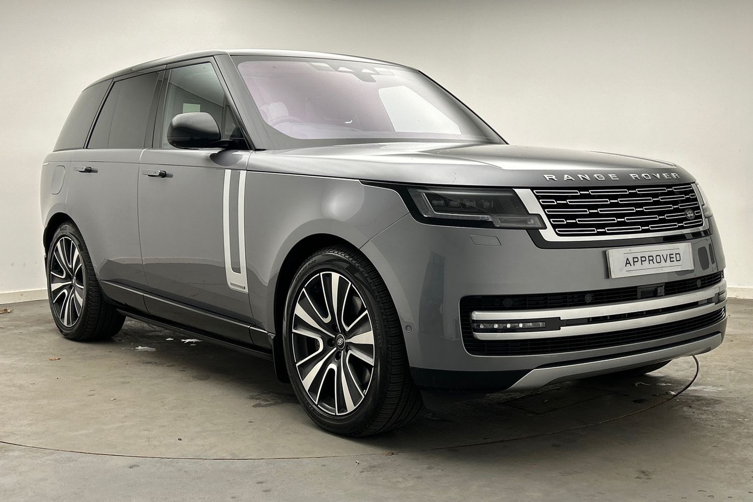 Main listing image - Land Rover Range Rover