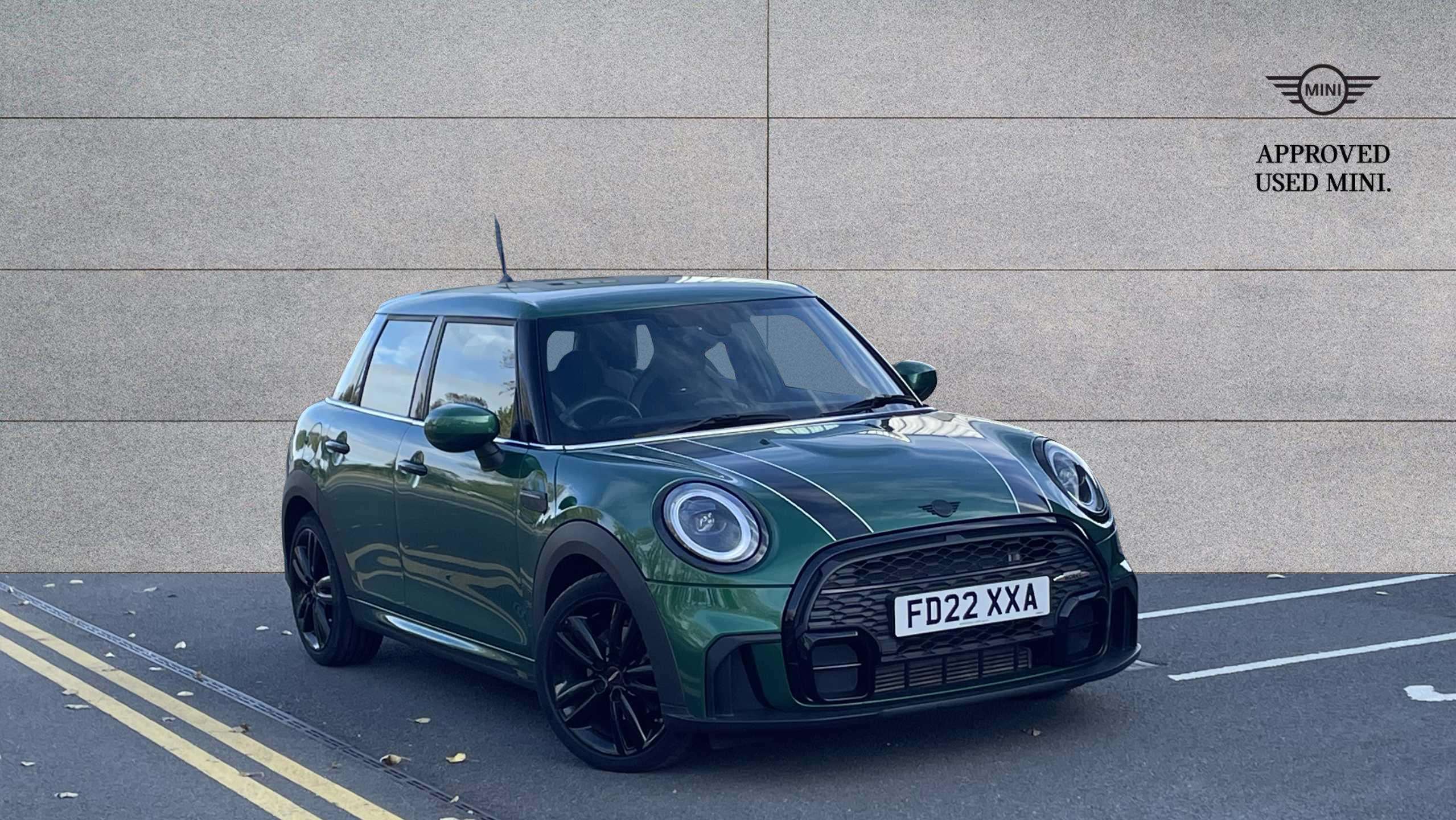 Main listing image - MINI Hatchback 5dr