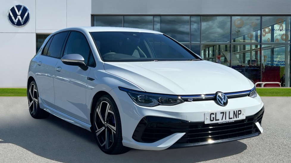 Main listing image - Volkswagen Golf R