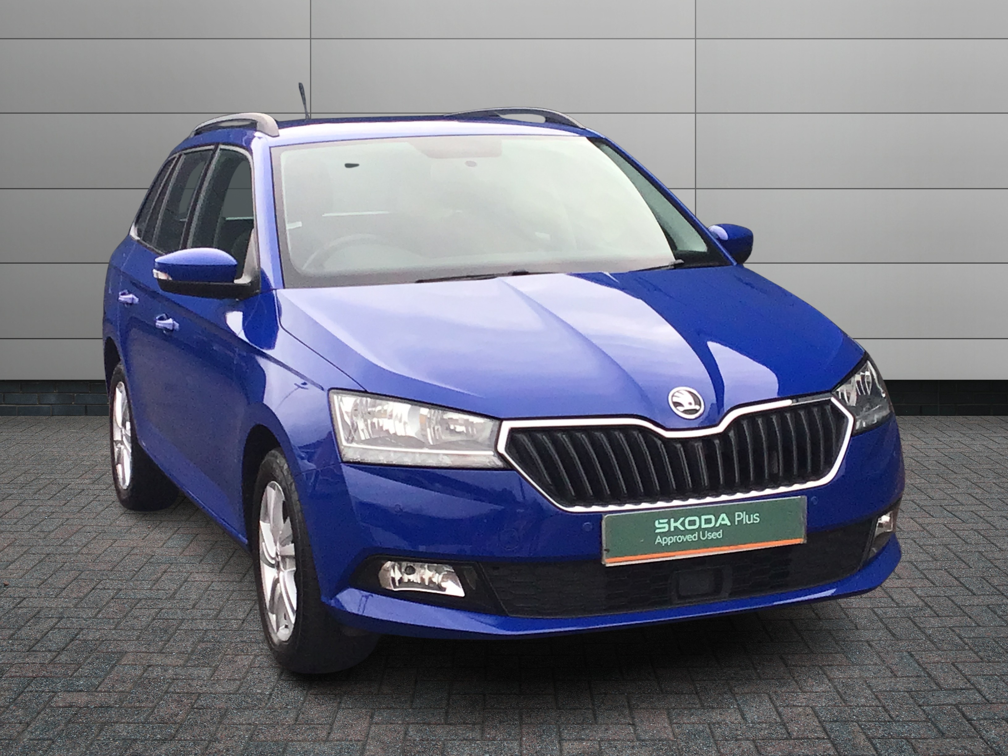 Main listing image - Skoda Fabia Estate