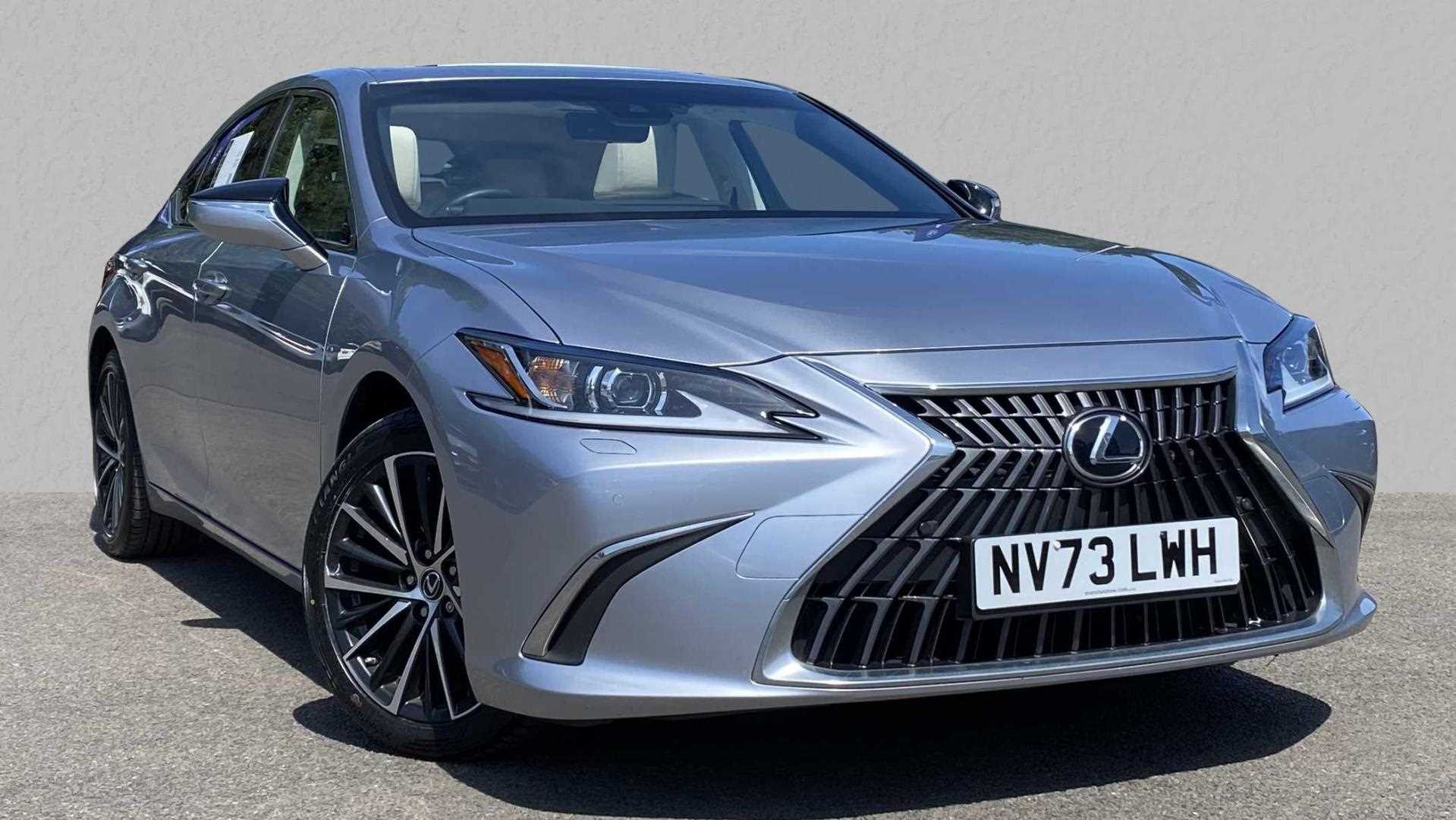 Main listing image - Lexus ES