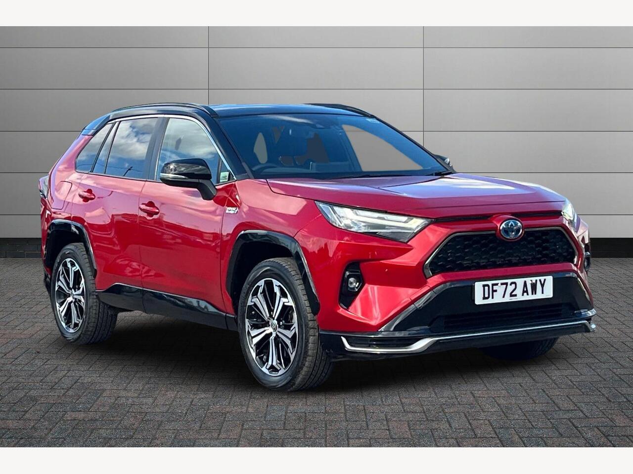 Main listing image - Toyota RAV4