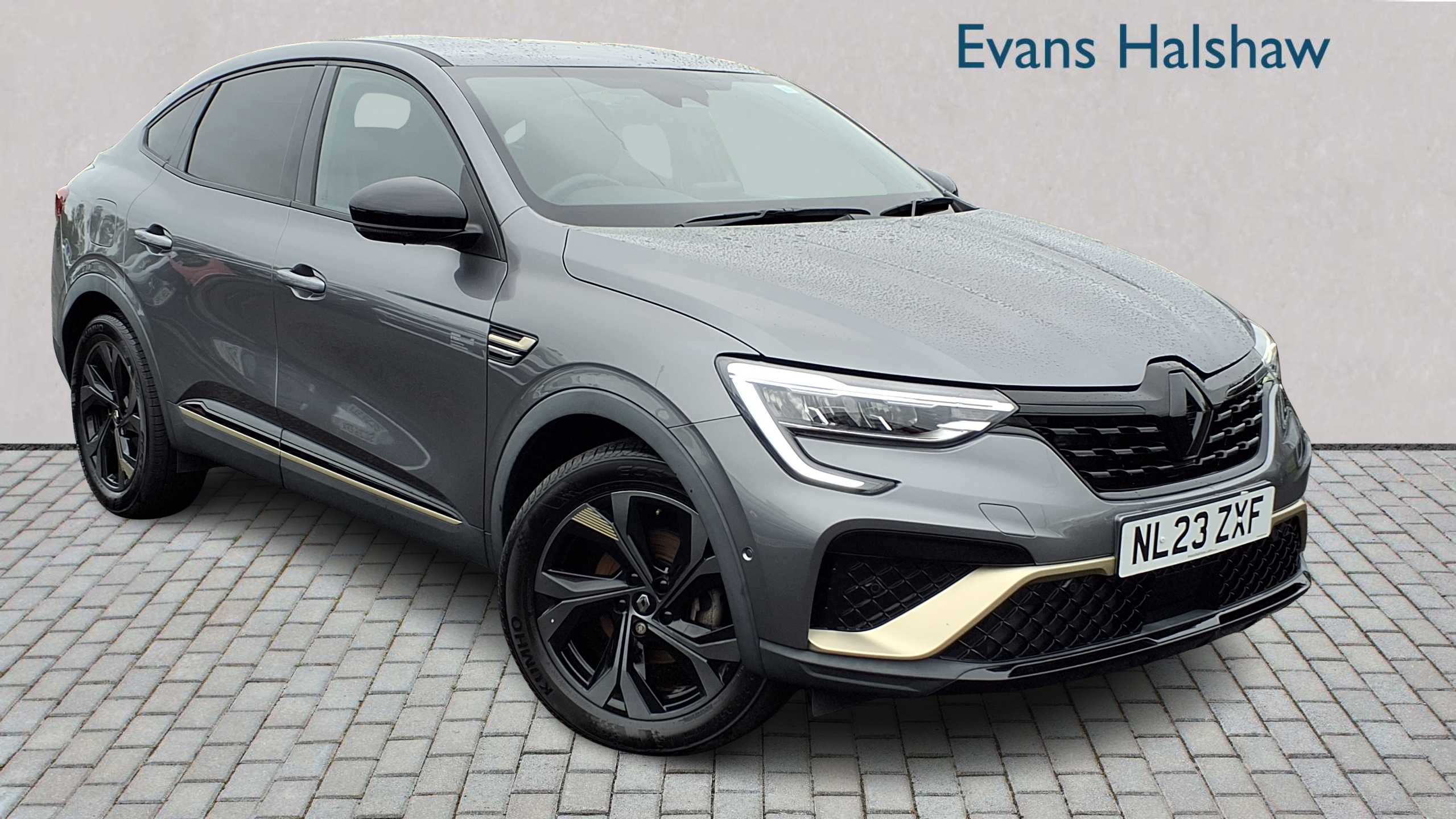 Main listing image - Renault Arkana