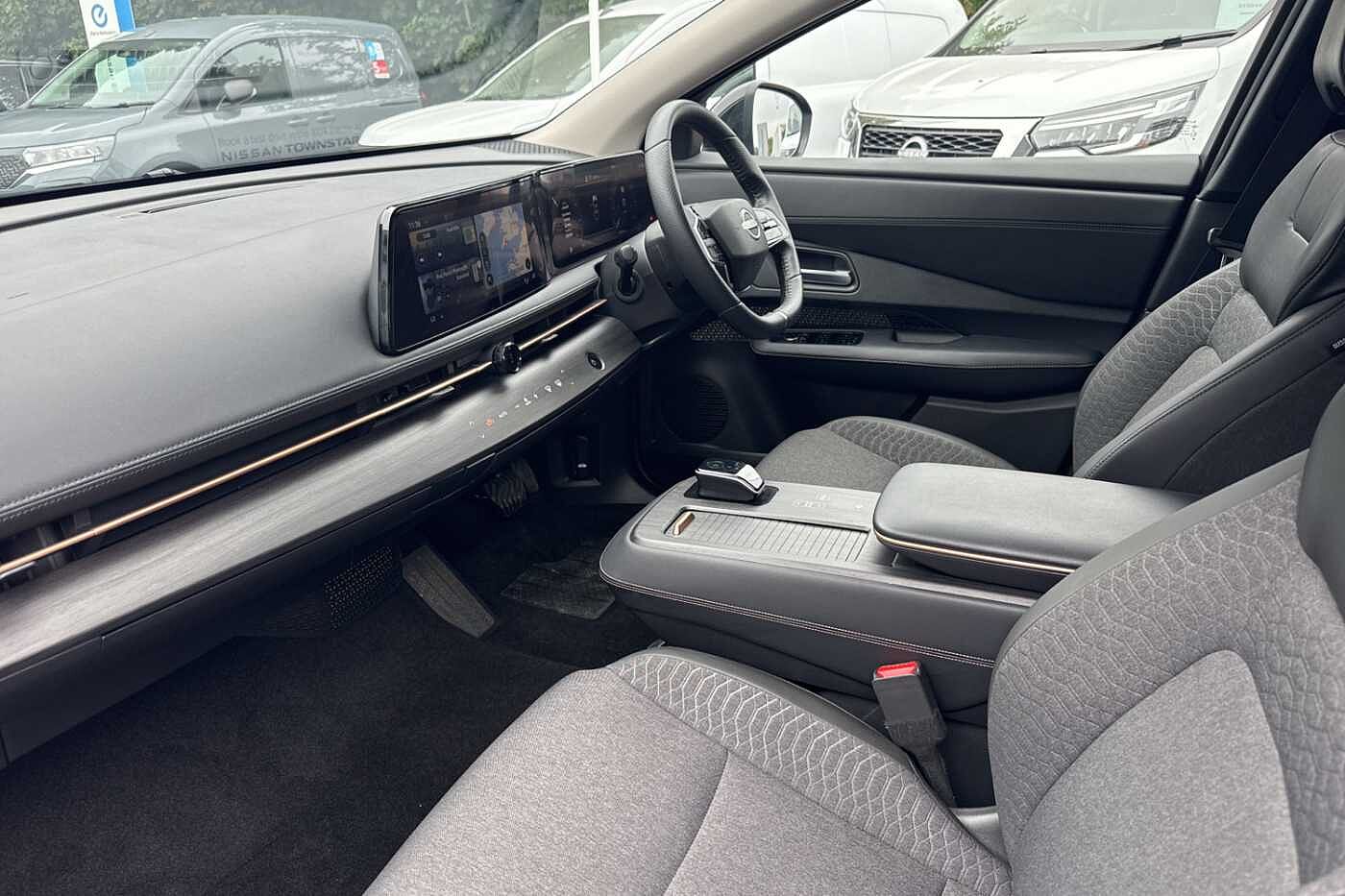 Main listing image - Nissan Ariya