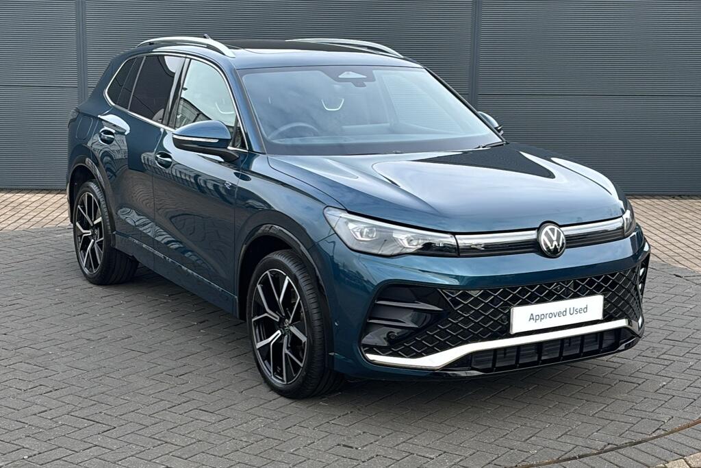 Main listing image - Volkswagen Tiguan