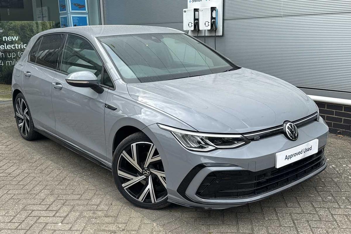 Main listing image - Volkswagen Golf