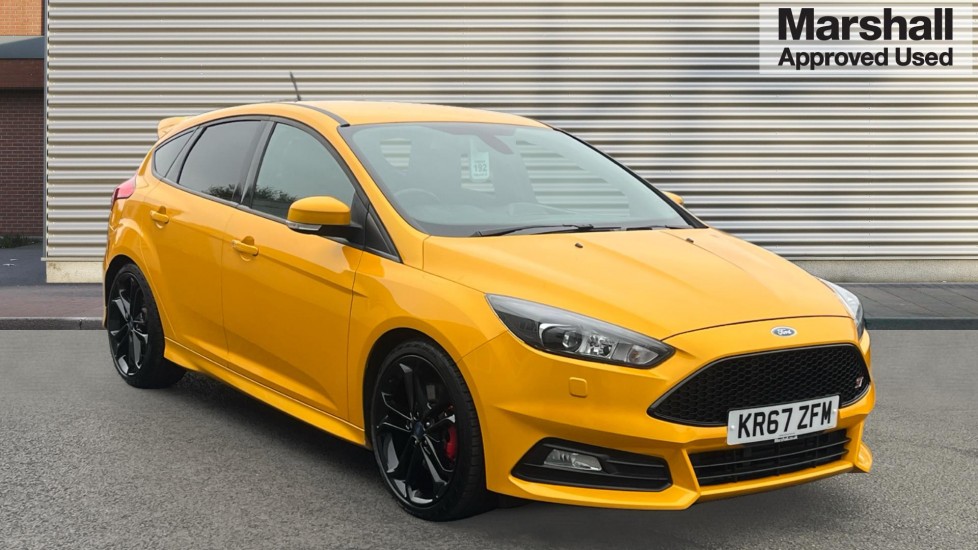 Main listing image - Ford Focus ST