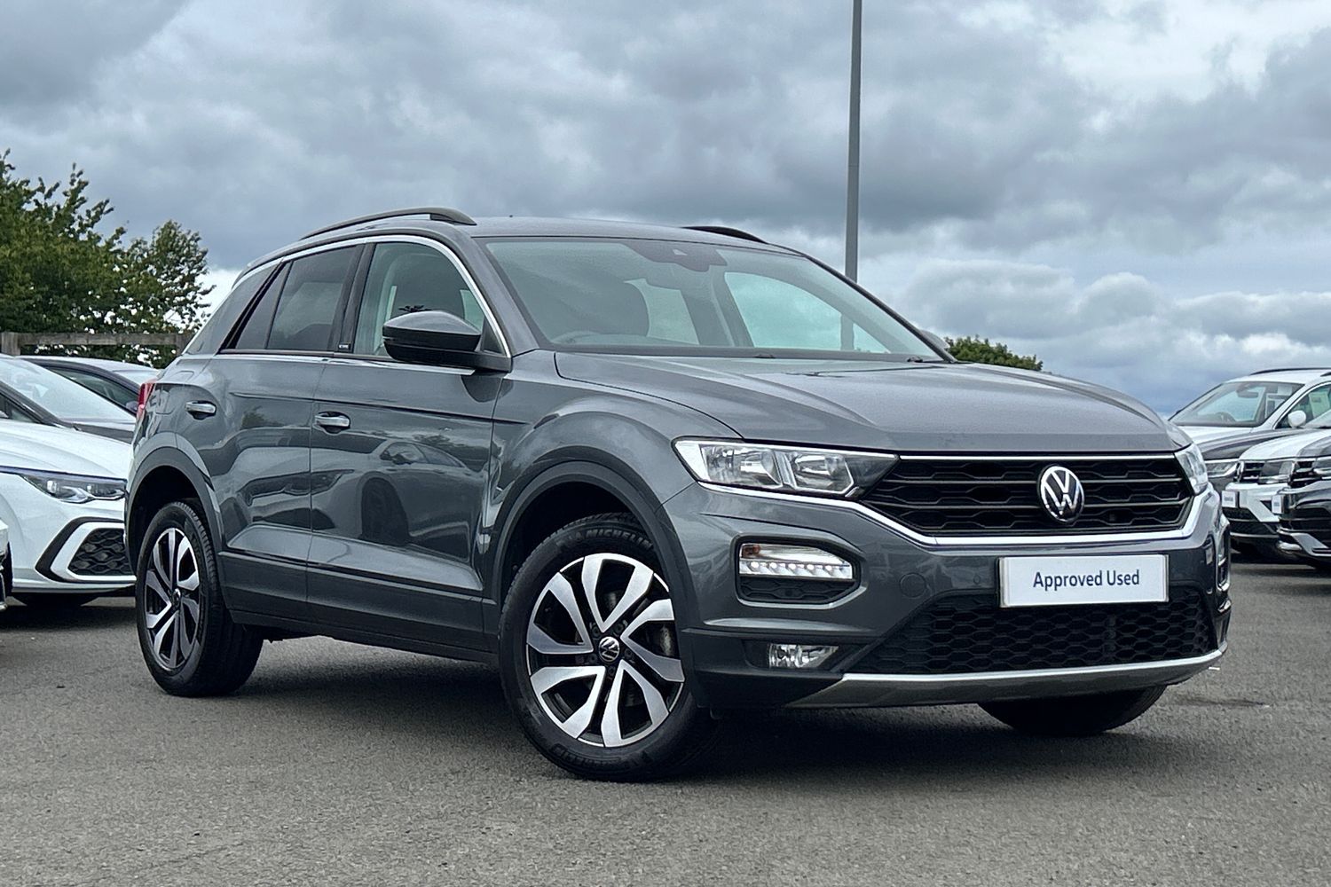 Main listing image - Volkswagen T-Roc