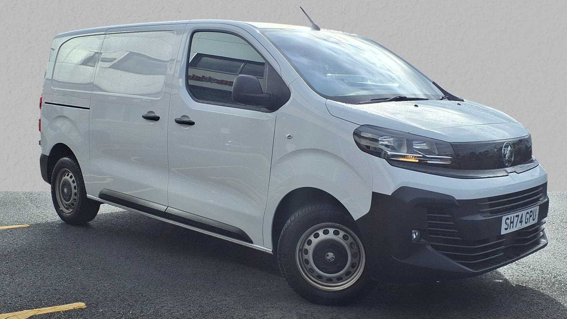 Main listing image - Vauxhall Vivaro