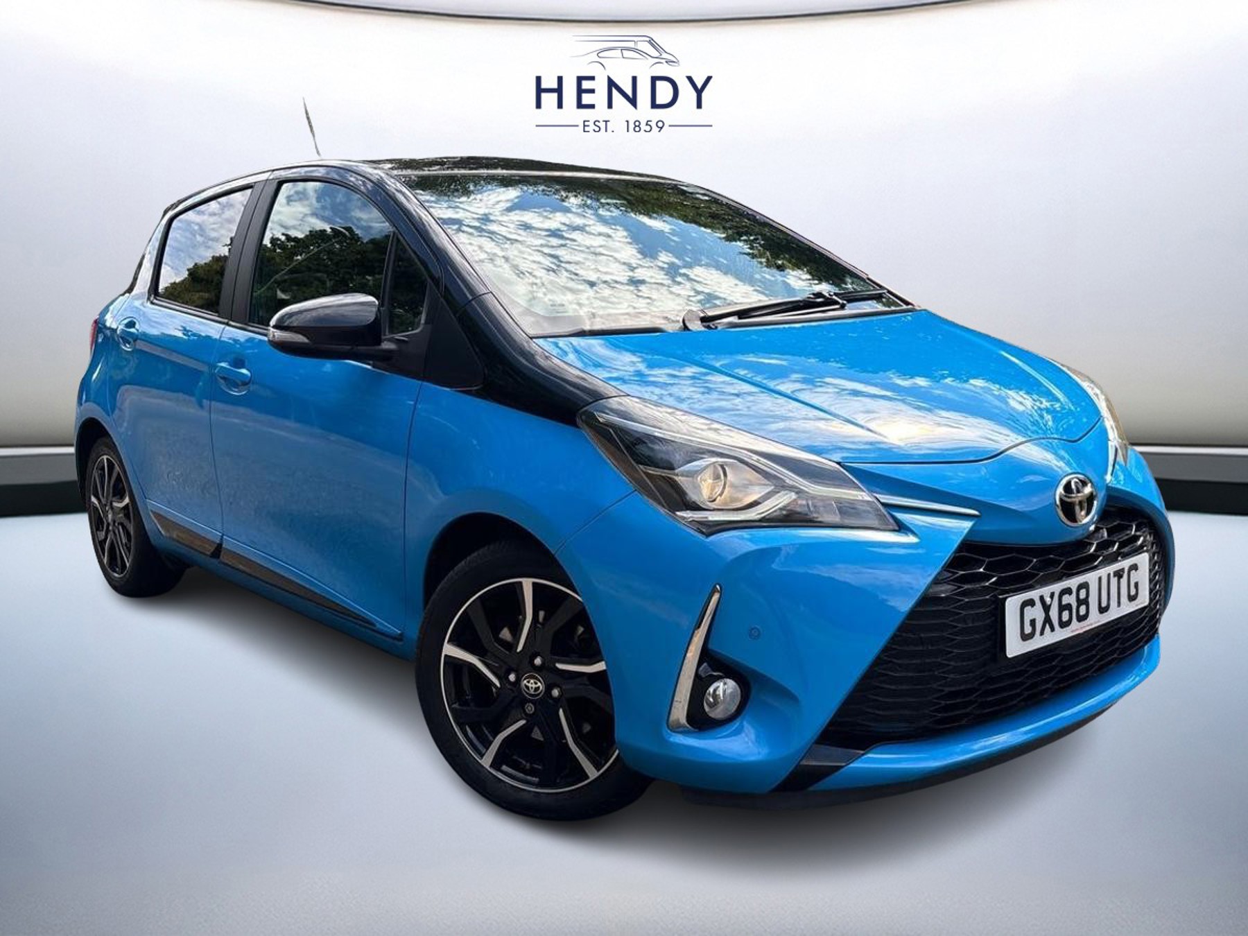 Main listing image - Toyota Yaris