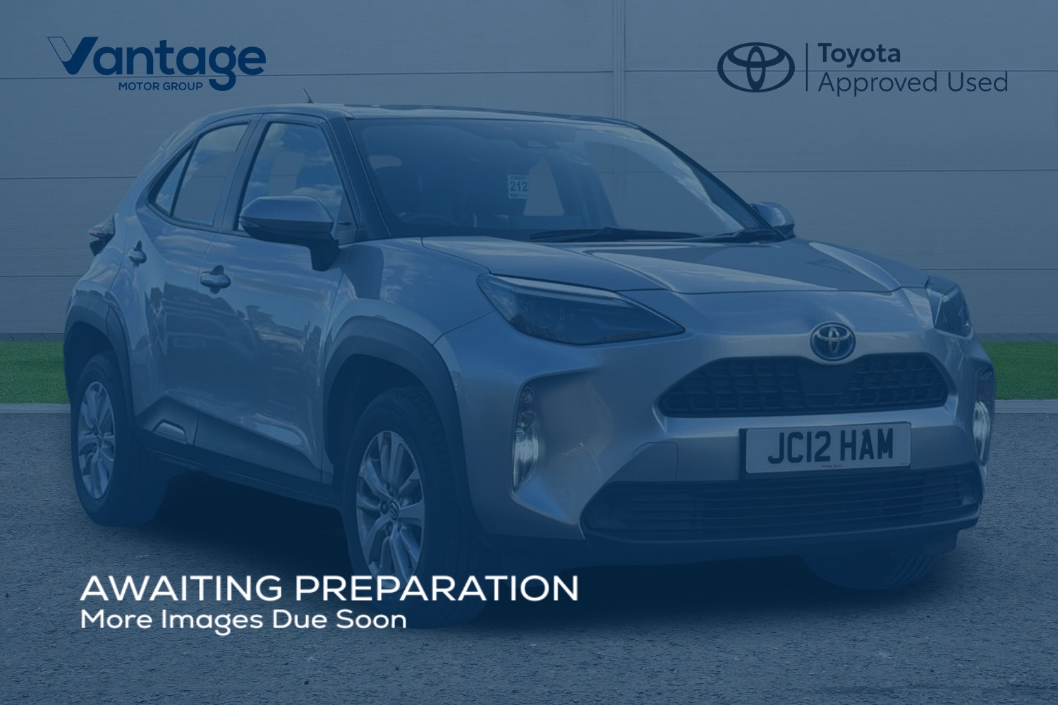 Main listing image - Toyota Yaris Cross