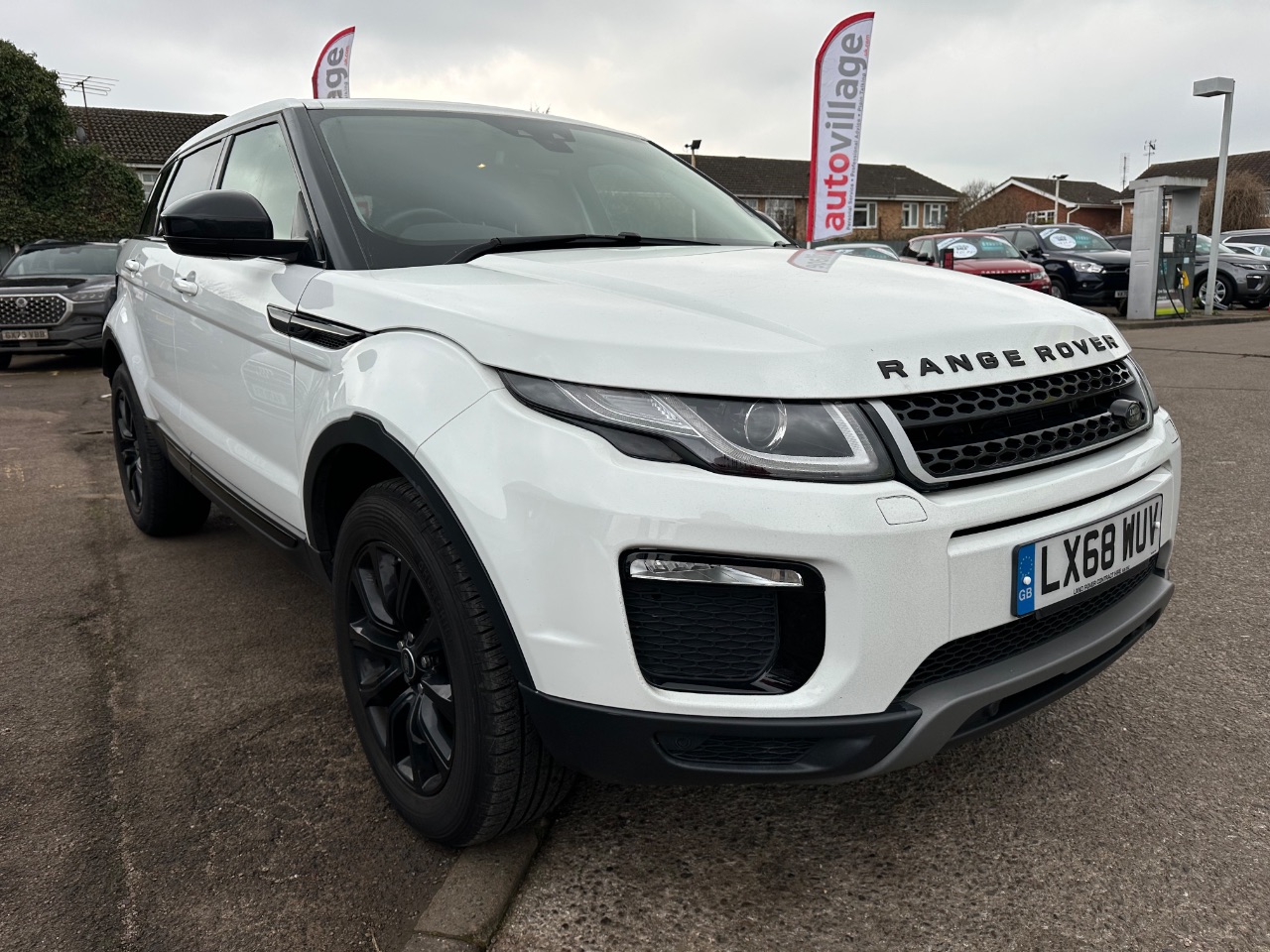 Main listing image - Land Rover Range Rover Evoque