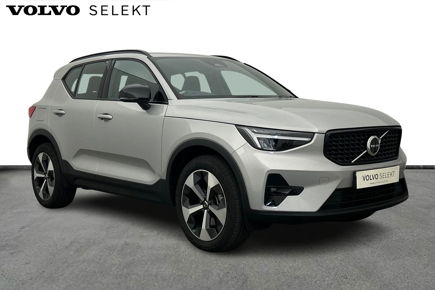 Main listing image - Volvo XC40