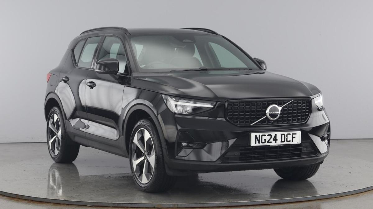 Main listing image - Volvo XC40