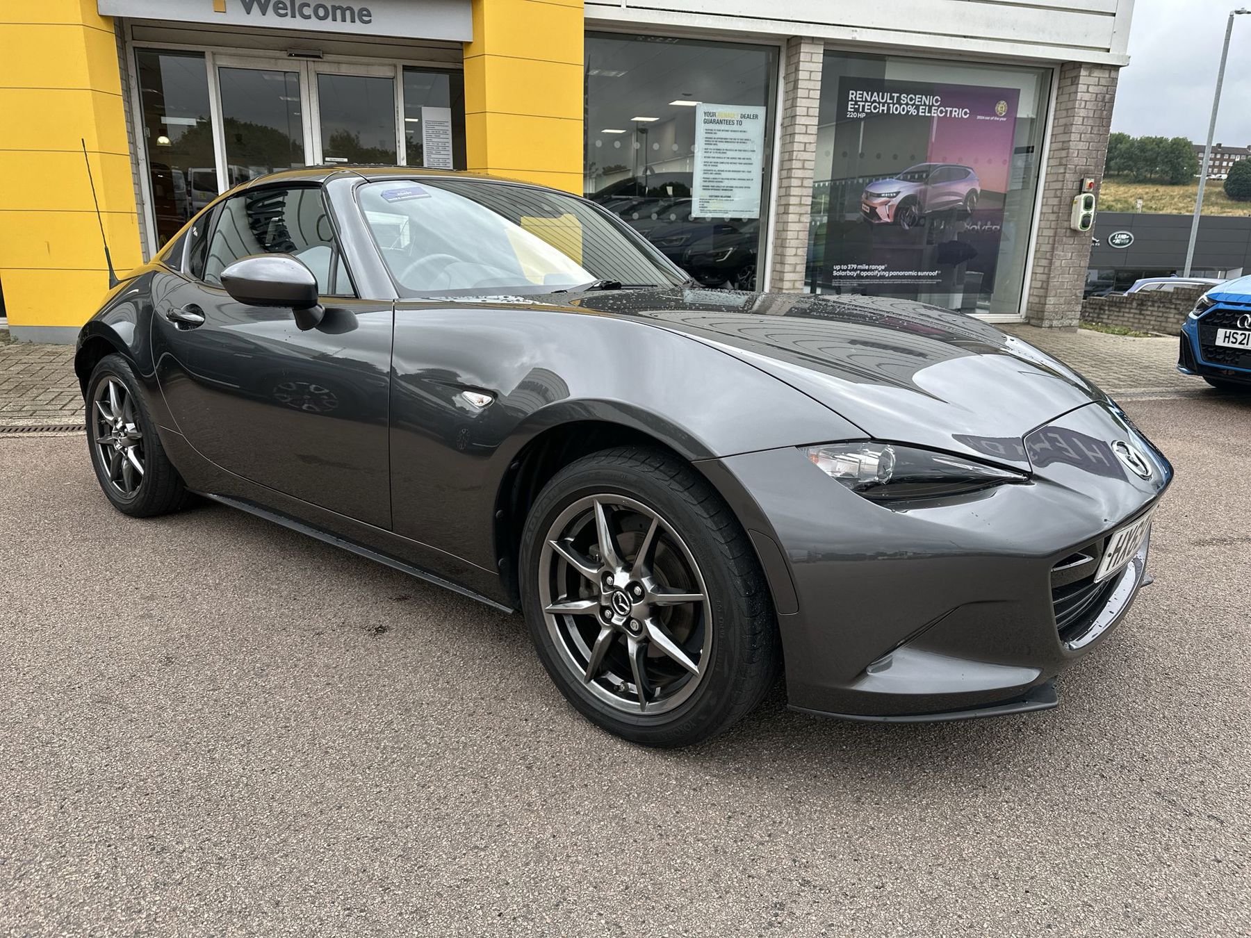 Main listing image - Mazda MX-5