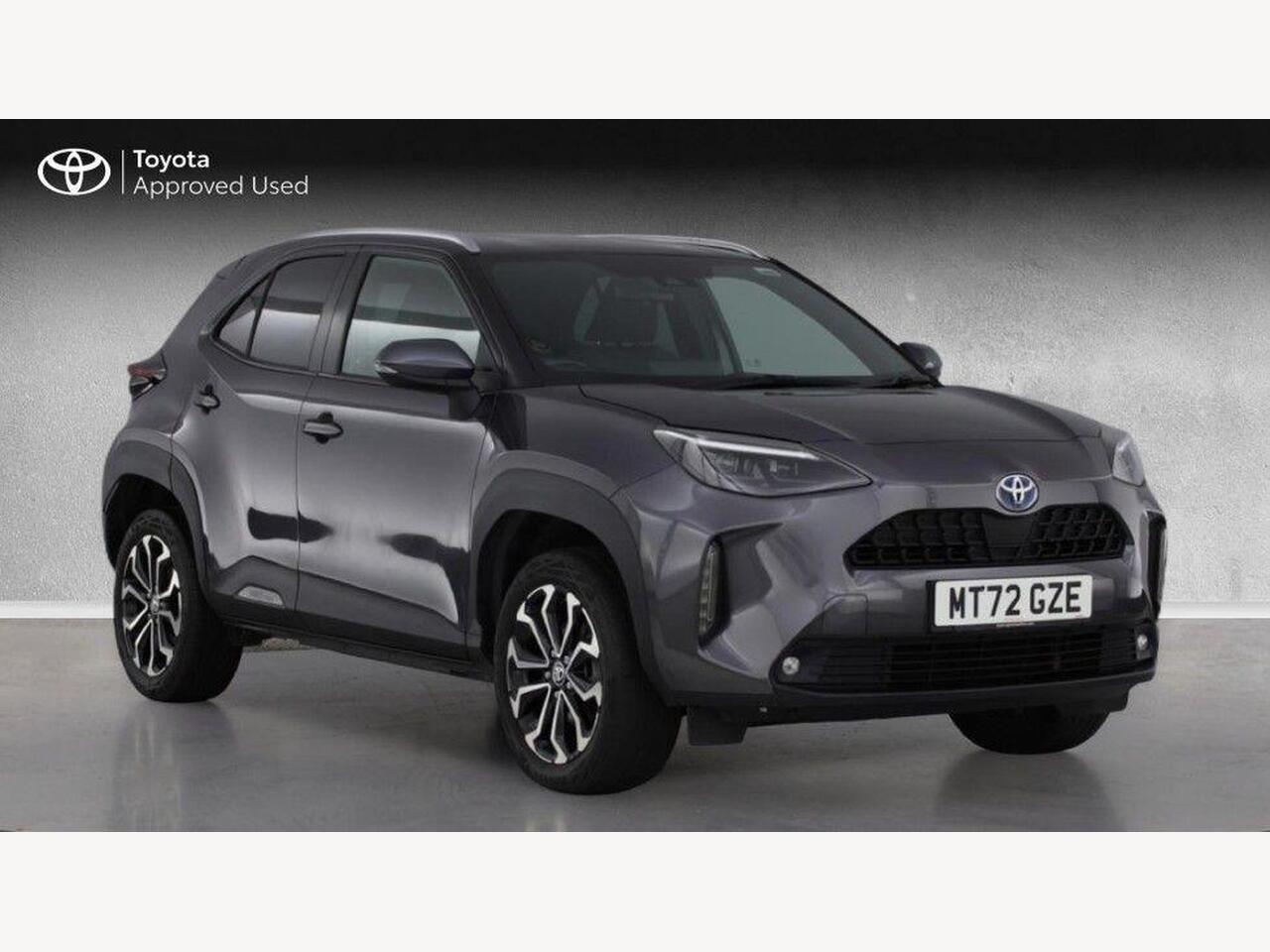 Main listing image - Toyota Yaris Cross