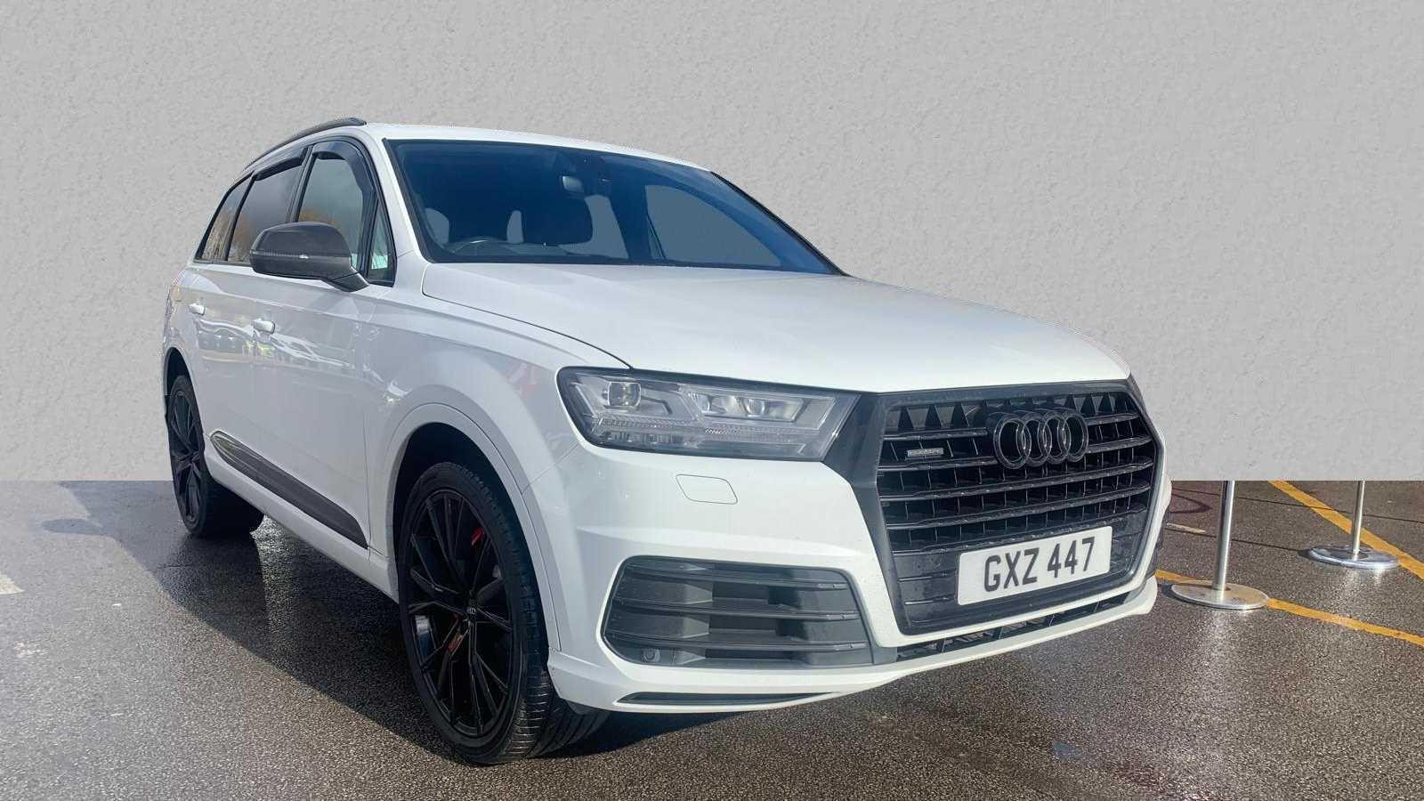 Main listing image - Audi Q7