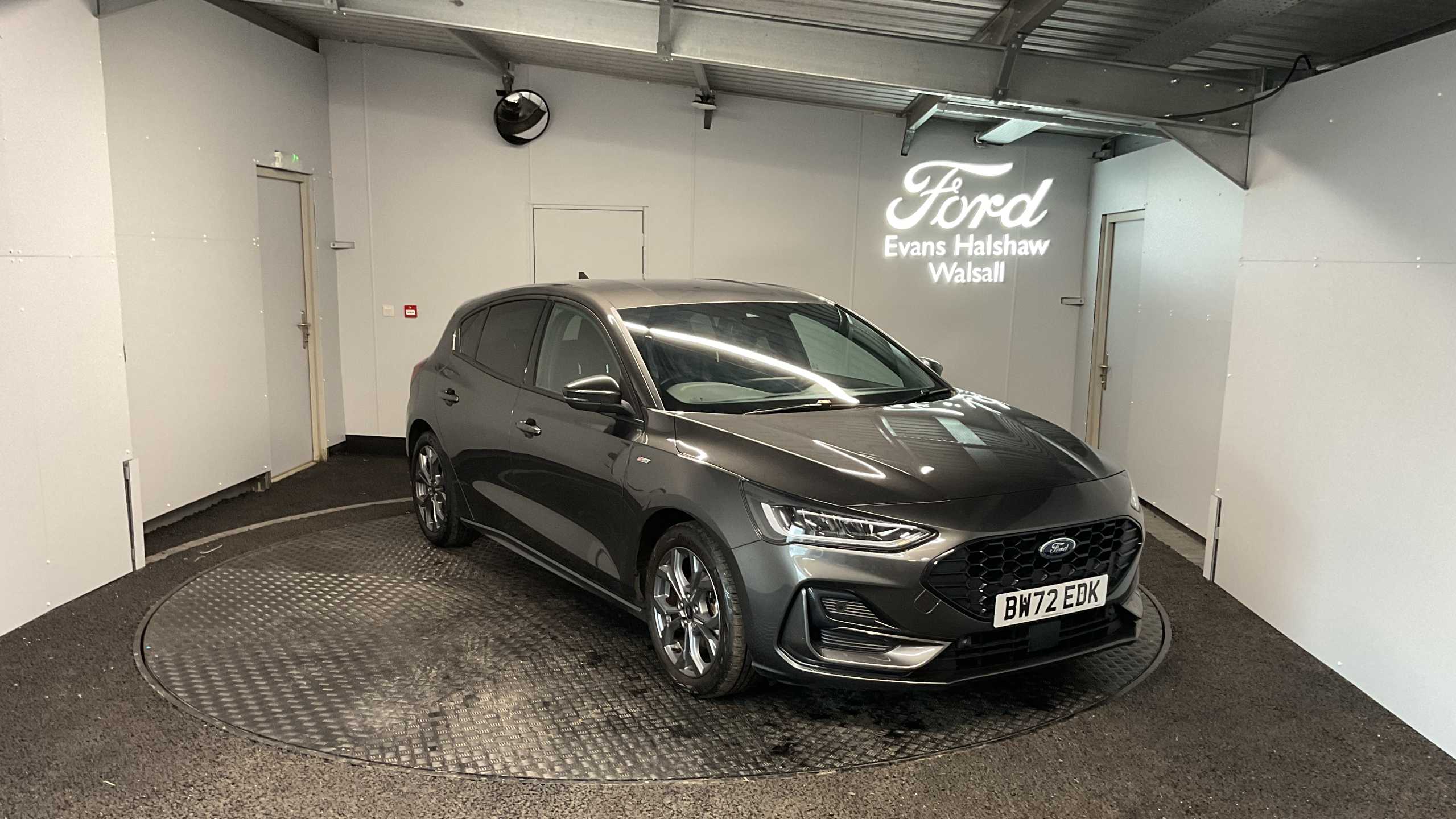 Main listing image - Ford Focus