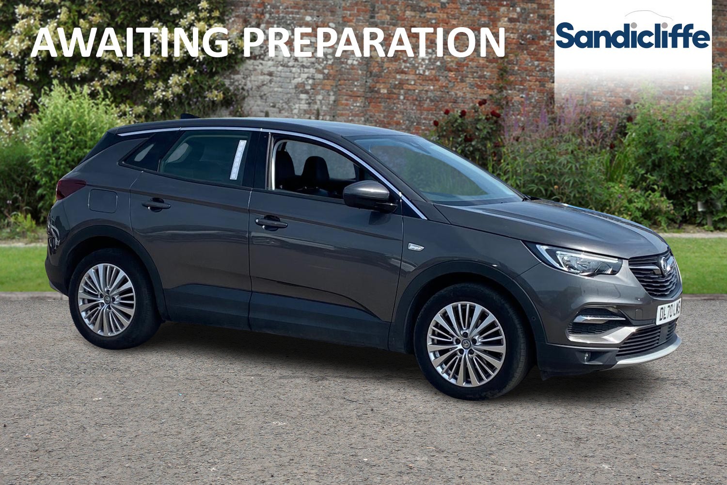 Main listing image - Vauxhall Grandland X