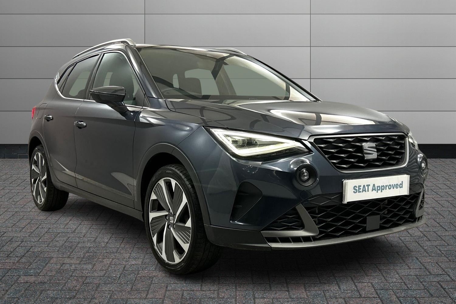 Main listing image - SEAT Arona